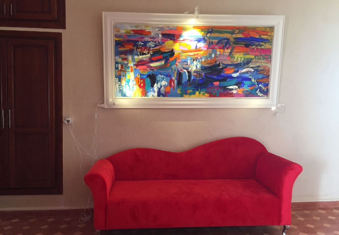 Rent by room in Essaouira - Chambre Bouzama petit-déjeuner compris,  vue Piscine