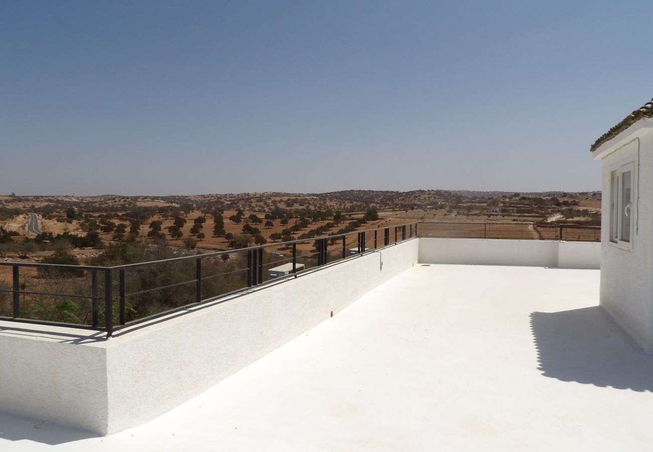 Villa in Essaouira - Villa climatisée avec piscine privée à 15 mn des plages