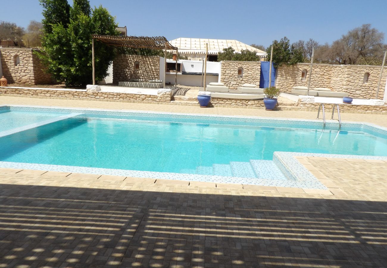 Villa in Essaouira - Villa climatisée avec piscine privée à 15 mn des plages