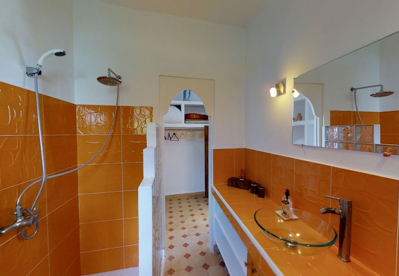 House in Essaouira - Grande Villa avec piscine chauffée et privée