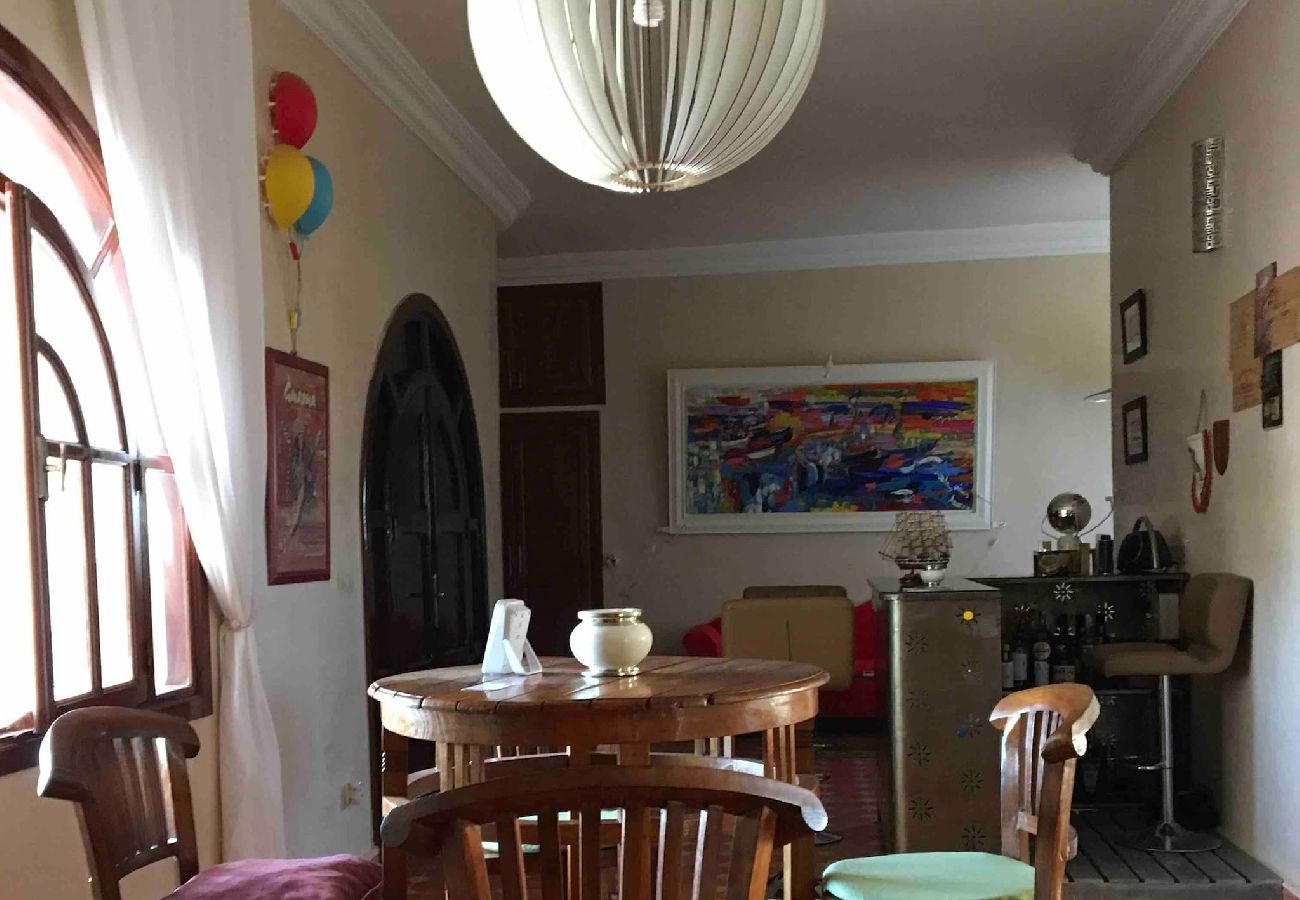 Chambres d'hôtes à Essaouira - Chambre Bouzama petit-déjeuner compris,  vue Piscine
