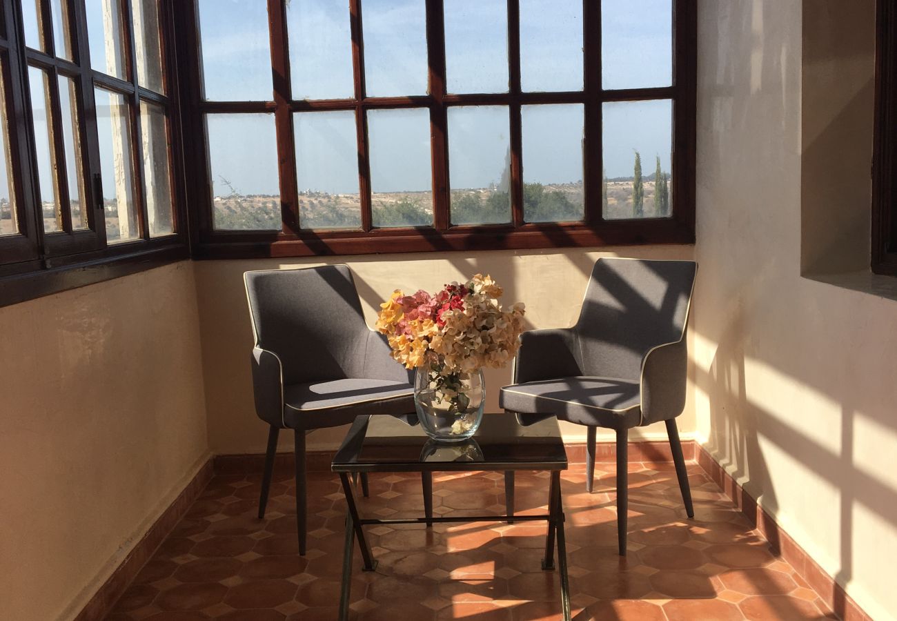 Chambres d'hôtes à Essaouira - Chambre Bouzama petit-déjeuner compris,  vue Piscine