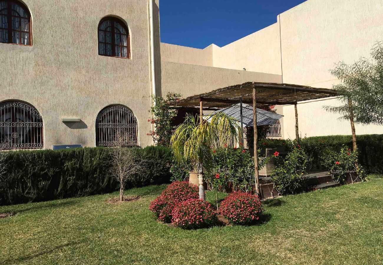 Chambres d'hôtes à Essaouira - Suite double Tidzi avec salle d'eau privative vue Piscine