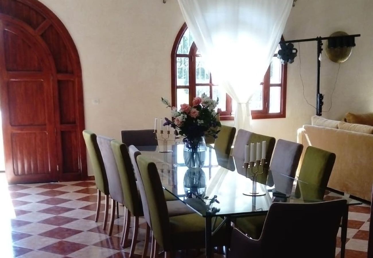 Chambres d'hôtes à Essaouira - Suite double Tidzi avec salle d'eau privative vue Piscine