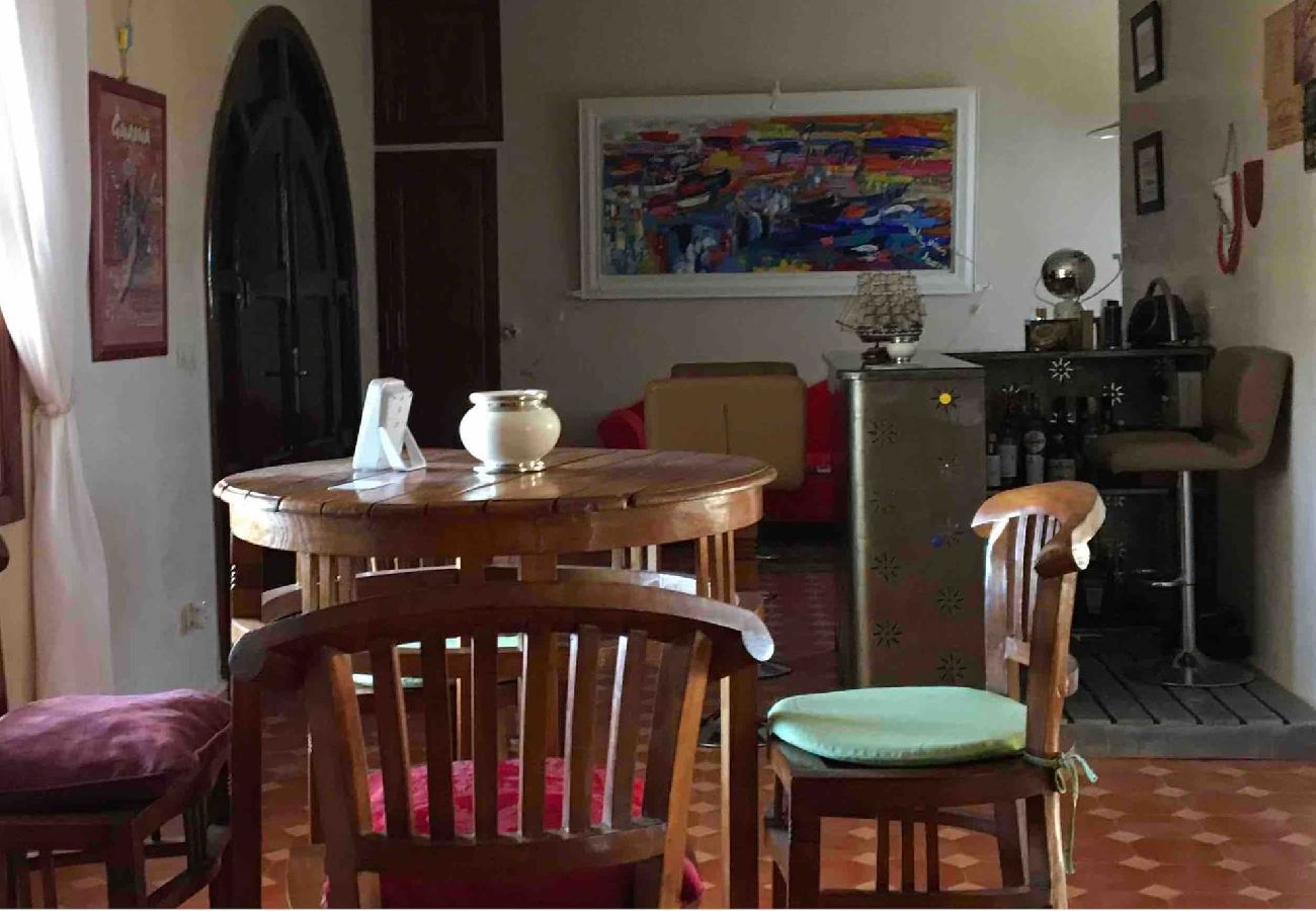 Chambres d'hôtes à Essaouira - Suite double Tidzi avec salle d'eau privative vue Piscine