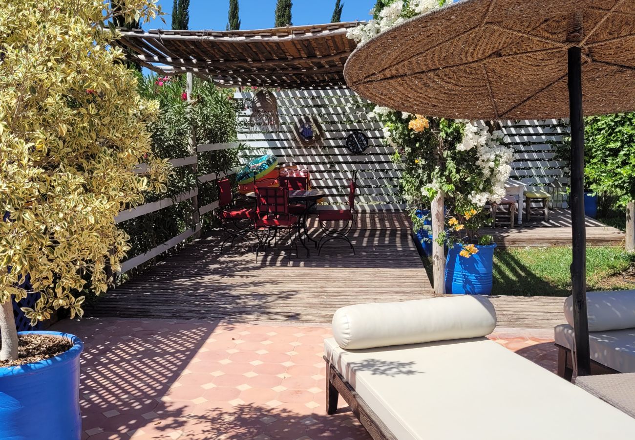 Chambres d'hôtes à Essaouira - Suite triple Chefchaouen avec salle d'eau privative vue jardin